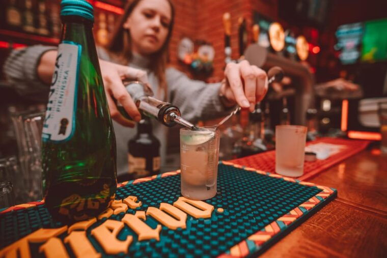 Krakow: Bottomless Brunch with 3-Course Meal and Drinks - Practical Tips for Visitors