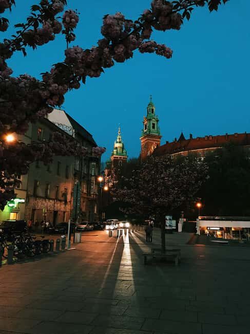 Krakow: Chopin Concert with Candlelight - VIP Experience: Elevating the Evening
