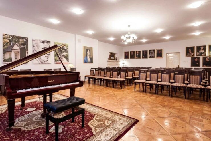 Krakow: Chopin Live Piano Concert at Chopin Concert Hall - Chopins Musical Masterpieces
