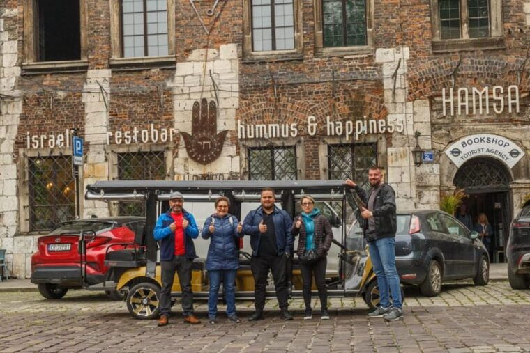 Krakow: City Sightseeing Tour by Shared or Private Golf Cart - The Experience of the Guides