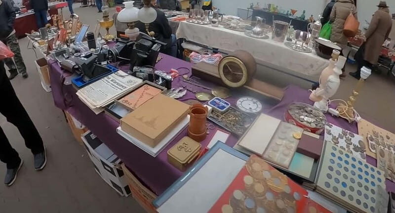 Kraków CommunistFleaMarketTour+CollectorsBoost - The Heart of the Tour: Exploring Kraków’s Vintage Markets