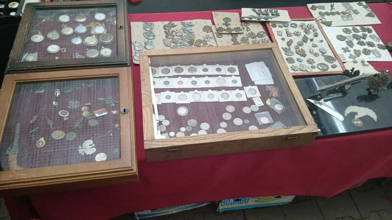 Kraków CommunistFleaMarketTour+CollectorsBoost - Price, Value, and Practical Tips