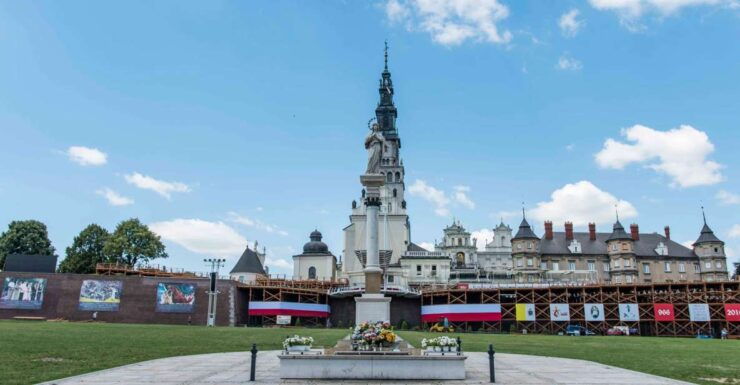 Krakow: Czestochowa & Wadowice John Paul II Private Tour - Logistics and Pickup Information