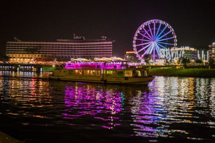 Kraków: Evening or Night River Cruise - Itinerary and Landmarks