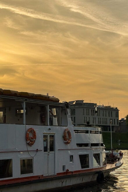 Krakow: Evening Sightseeing Cruise With Drink - Departure and Meeting Point