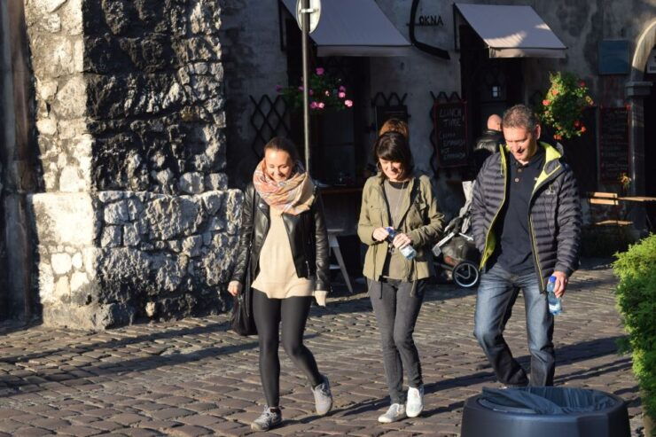 Krakow: Guided Polish Food and Drink Tour With Tastings - Culinary Delights Included