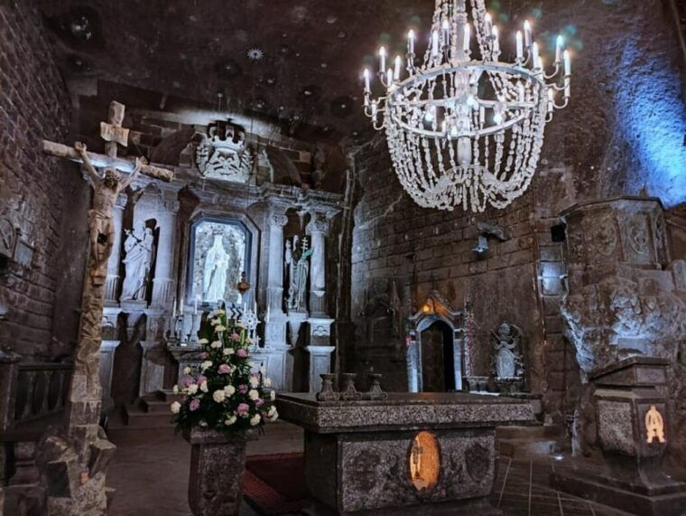 Krakow: Guided Tour to Wieliczka Salt Mine with Transport - Practical Details & Tips