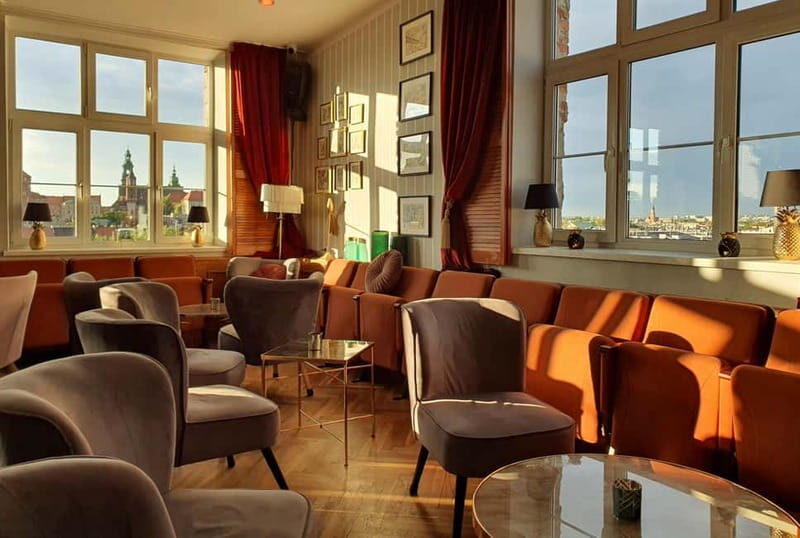 Krakow: Hidden Rooftop Bar Reservation with 1 Cocktail - The Sum Up