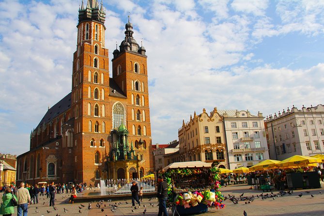 Krakow Highlights of Old & New Town Private Walking Tour - The Sum Up