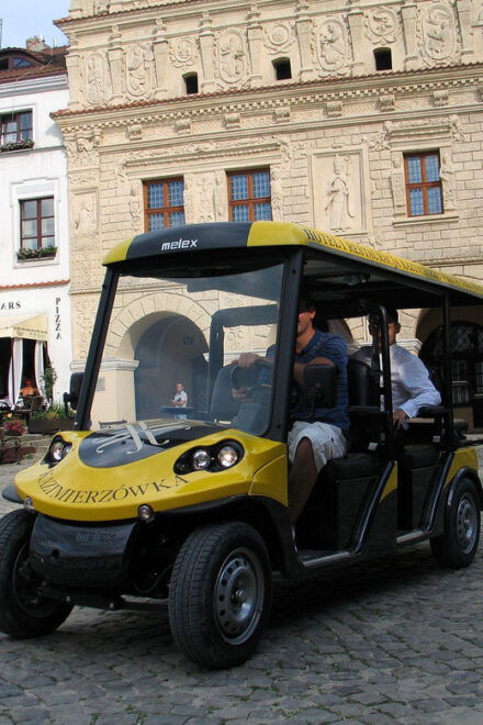 Krakow Highlights - Private Sightseeing Car Tour - Krakows Old Town
