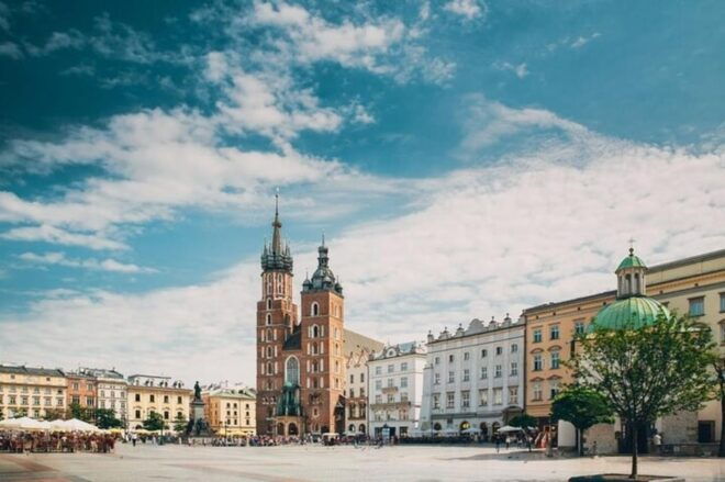 Krakow : Jewish District Private Walking Tour - Guided Exploration of Jewish Heritage