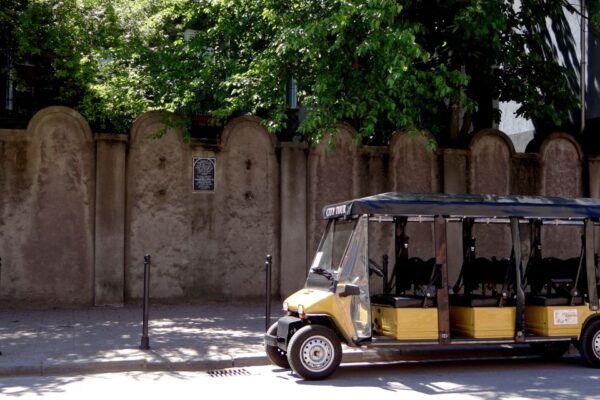 Krakow: Jewish Quarter and Former Ghetto Tour by Golf Cart - Schindlers Factory Exploration
