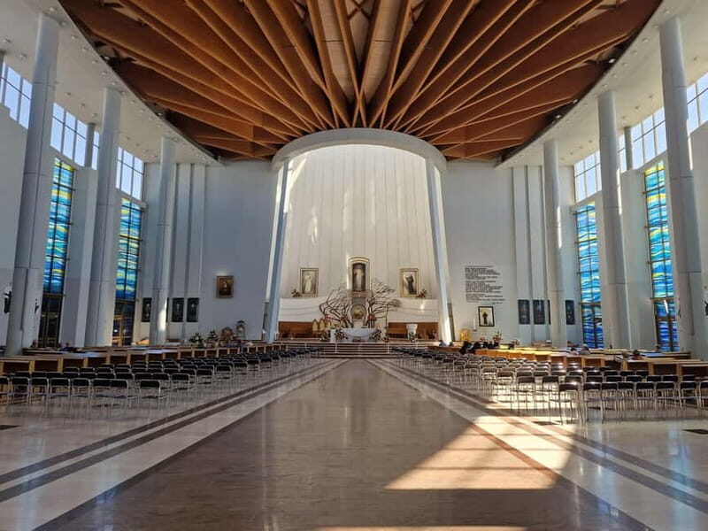 Krakow- Lagiewniki John Paul II Center and Divine Mercy - An In-Depth Look at the Tour Experience