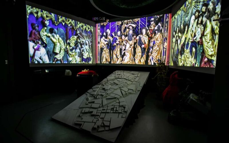 Krakow: Legends of Krakow Robot Show Entry Ticket - What to Expect from the Robots’ Tales