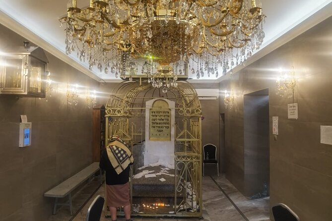 Krakow Lezajsk Lizhensk Private Transfer Rabbi Elimelech - Pricing Details for Private Transfer