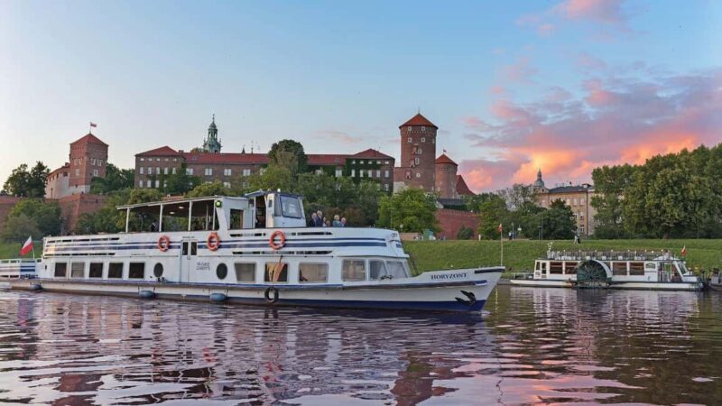 Krakow: Magical day with Alpacas, Castle & Sunset on Water - Good To Know