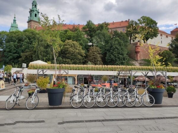 Krakow: Multilingual Tour On Electric Bikes - Meeting Location