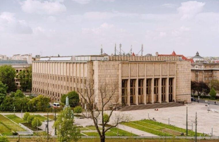 Krakow: National Museum Entry Ticket with City Pass - Summary