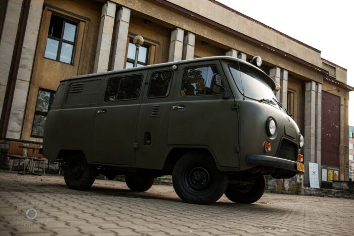 Krakow: Nowa Huta Guided Tour in Vintage Car - FAQ