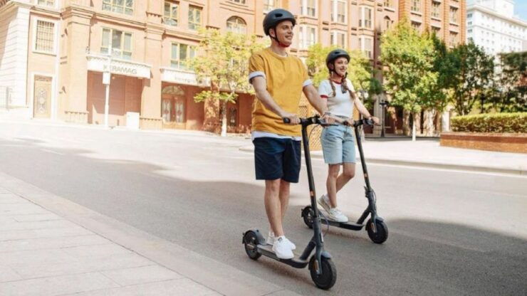 Krakow: Old Town E-Scooter Tour - Tour Details