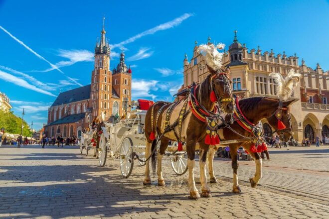 Krakow: Old Town Guided Walking Tour - Itinerary