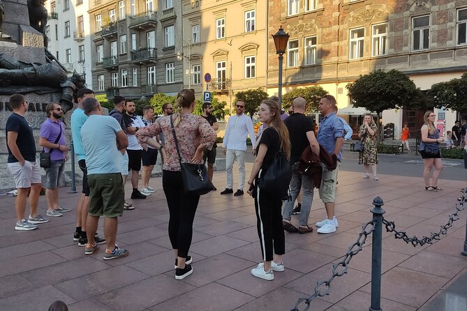 Krakow Old Town Guided Walking Tour - Traveler Experience