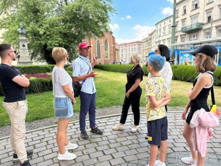 Krakow Old Town Highlights Private Walking Tour - Itinerary Highlights