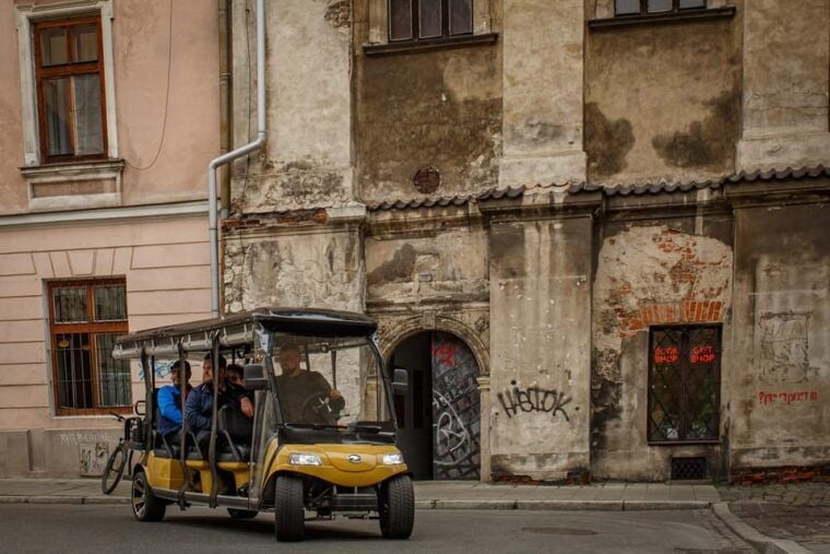 Krakow: Old Town - Kazimierz - Ghetto by Electric Golf Cart - Itinerary Breakdown