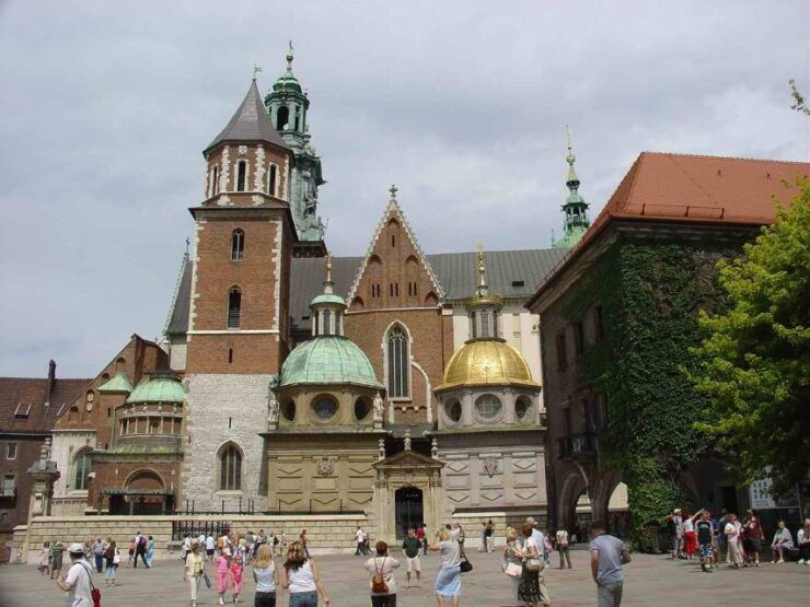 Krakow: Old Town Private Guided Walking Tour - Tour Overview