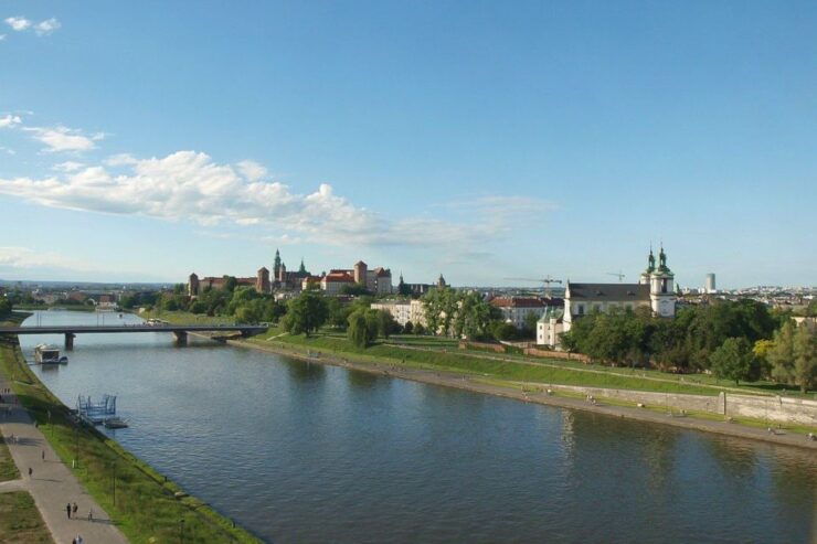 Krakow: Old Town, Wawel, and Underground Museum With Lunch - Booking Details