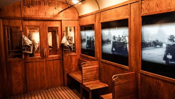 Krakow: Oskar Schindlers Factory Guided Tour - Accessibility