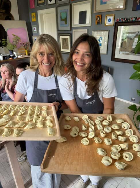 Krakow: Pierogi Cooking Class with Tea and Cheesecake - Breaking Down the Itinerary