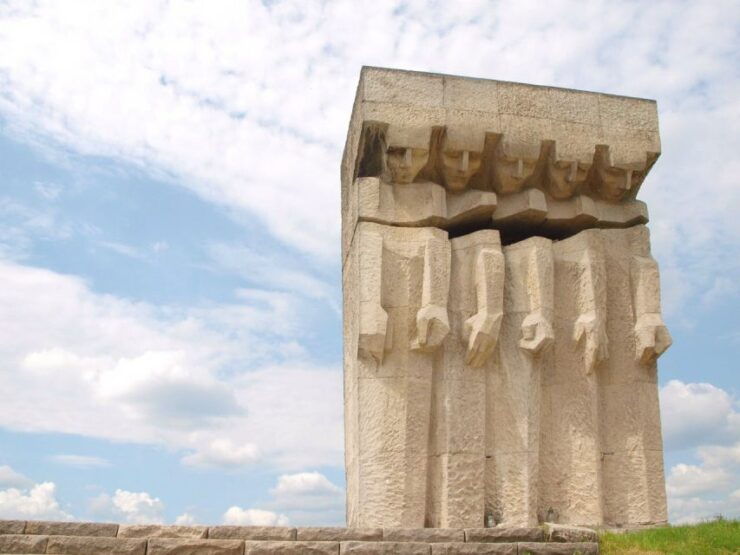 Krakow: Plaszow Concentration Camp Walking Tour - Experience Highlights