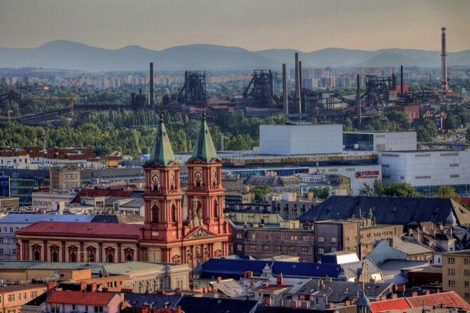 Krakow: Premium Private Transfer to Ostrava, Czech Republic - Journey Experience