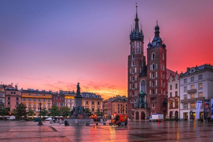 Krakow: Private Airport Transfer - Good To Know