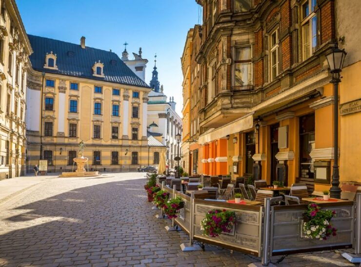 Krakow: Private City Highlights Sightseeing Car Tour - Tour Highlights and Experience