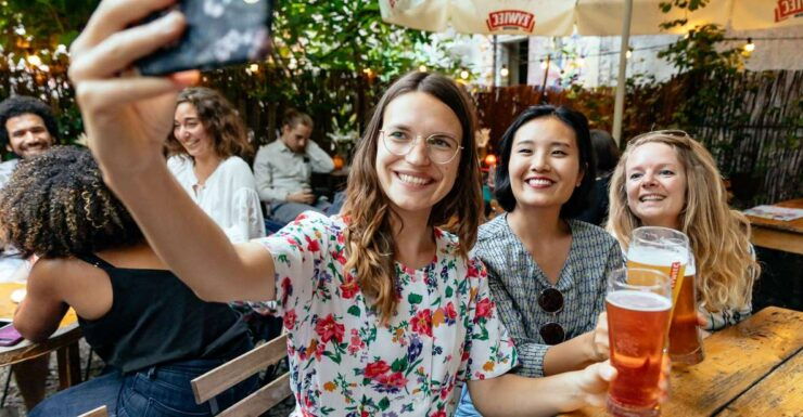 Krakow: Private Food Tour and Sample 10 Dishes - Tour Duration and Guide Availability