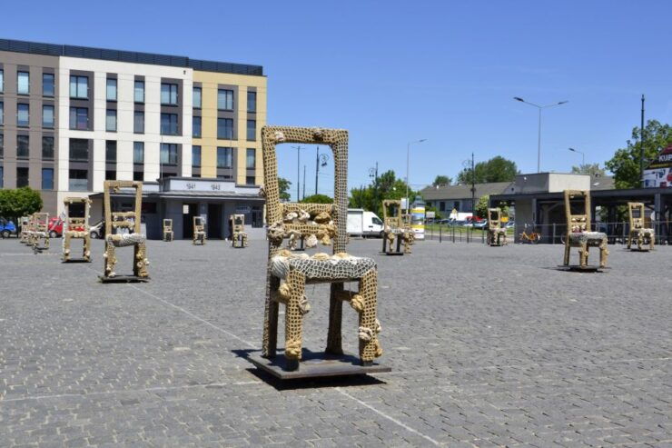 Krakow: Private Guided City Tour by Electric Car - Tour Details and Highlights