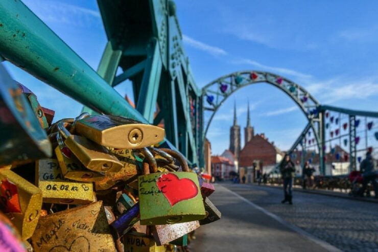 Krakow Private Tour to Wroclaw With Transport and Guide - Tour Details