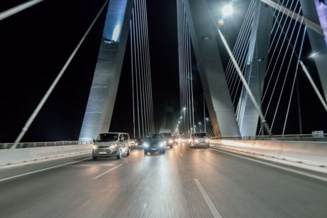 Krakow: Private Transfer to or From Vienna - Comfortable and Safe Journey