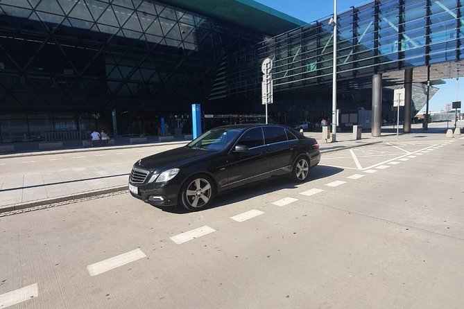 Krakow: Pyrzowice Katowice Private Airport Transfer - The Sum Up