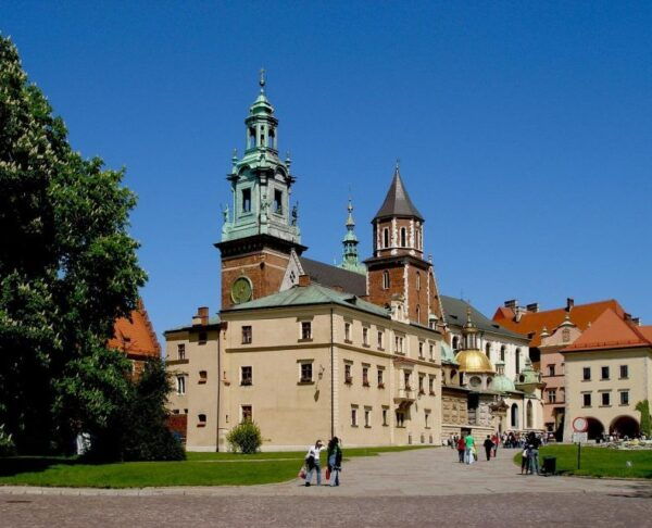 Krakow: Royal Cathedral and City Basilica Guided Tour - Booking Information