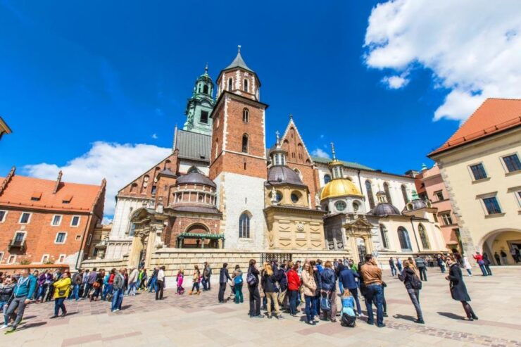 Krakow: Royal Cathedral, Marys Church & Rynek Underground - Tour Overview and Pricing
