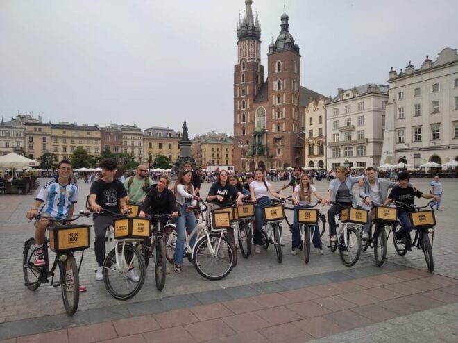 Krakow: Royal Route Bike Tour 1 Hour - Frequently Asked Questions