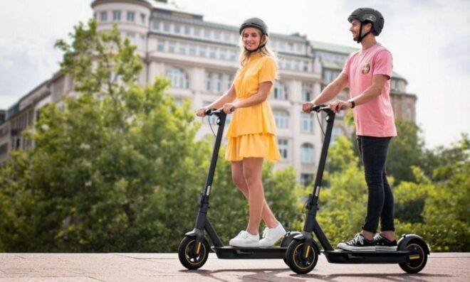 Krakow: Royal Route Scooter Tour 1 Hour - Free Cancellation
