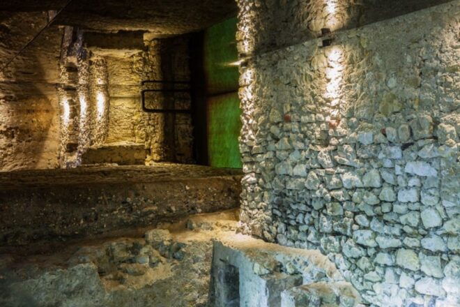 Krakow: Rynek Underground Museum Guided Tour - Exploring the Museum