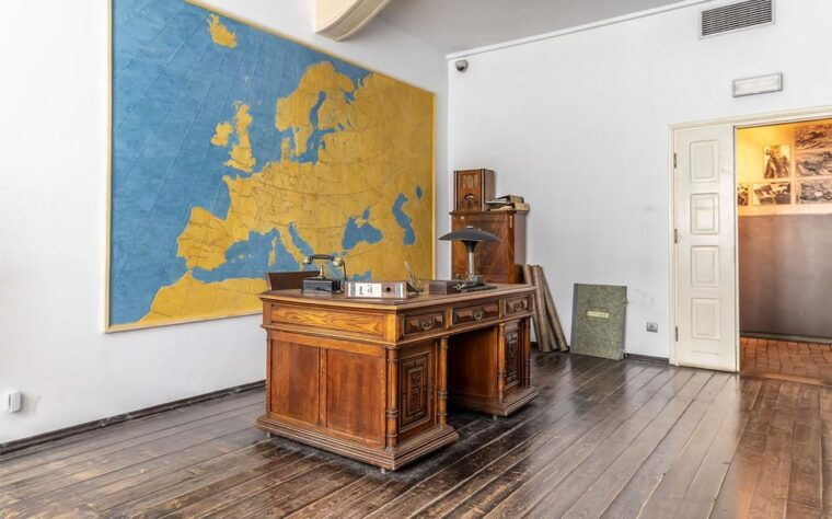 Krakow: Schindler's Factory Entry Ticket (Optional Guide) - FAQs