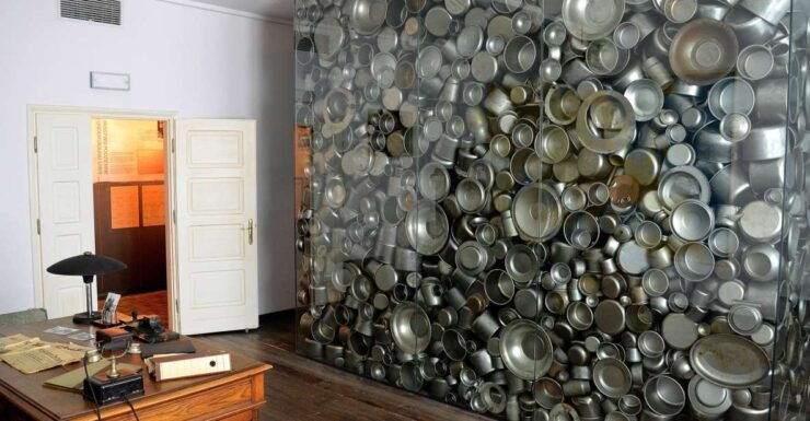 Krakow: Schindler's Factory Ghetto and Jewish Heritage Tour - Tour Details