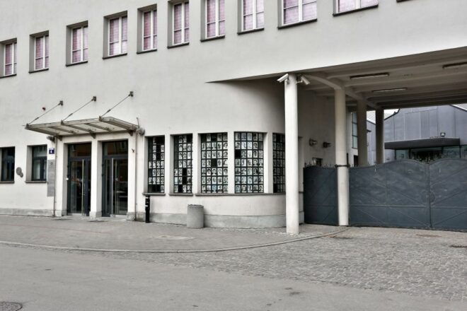 Krakow: Schindlers Factory Guided Tour - Cancellation Policy