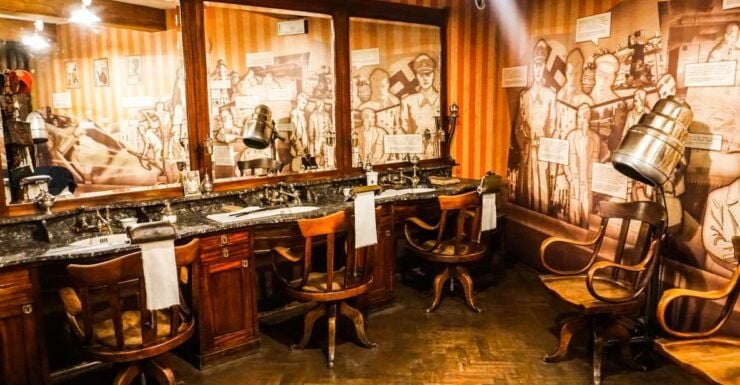 Krakow: Schindler's Factory Private Tour - Tour Experience